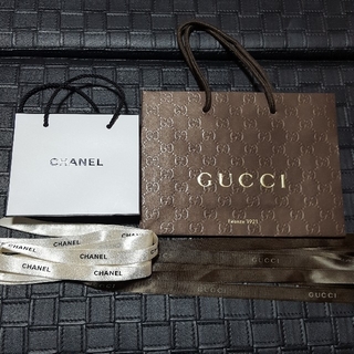 グッチ(Gucci)のCHANEL GUCCI ショッパー 紙袋 リボン セット♪(ショップ袋)