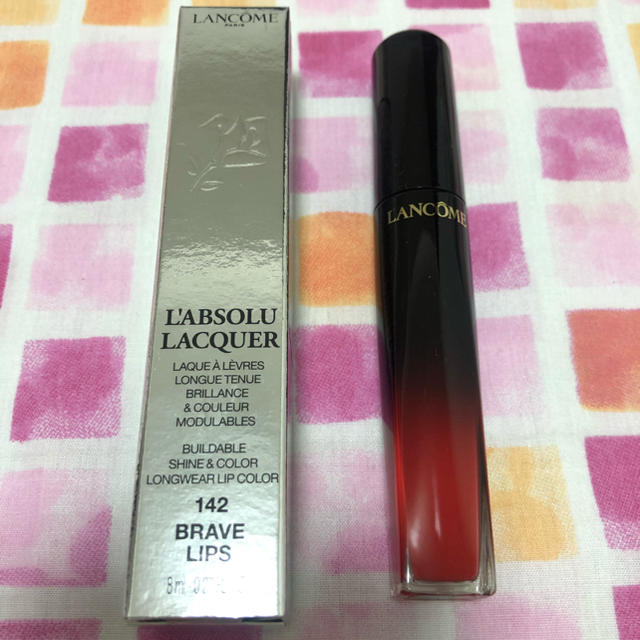 LANCOME(ランコム)の新品 定価3900円　ラプソリュラッカー　142 コスメ/美容のベースメイク/化粧品(口紅)の商品写真