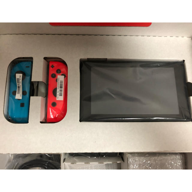 Nintendo Switch ネオンブルー／ネオンレッド　旧型