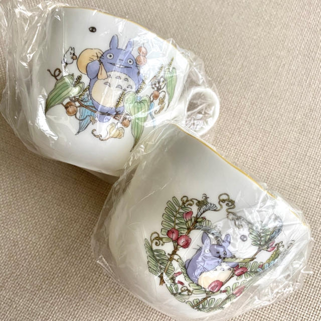 Noritake(ノリタケ)のノリタケ ☆ トトロ　コーヒー,ティーカップ 2個セット インテリア/住まい/日用品のキッチン/食器(グラス/カップ)の商品写真