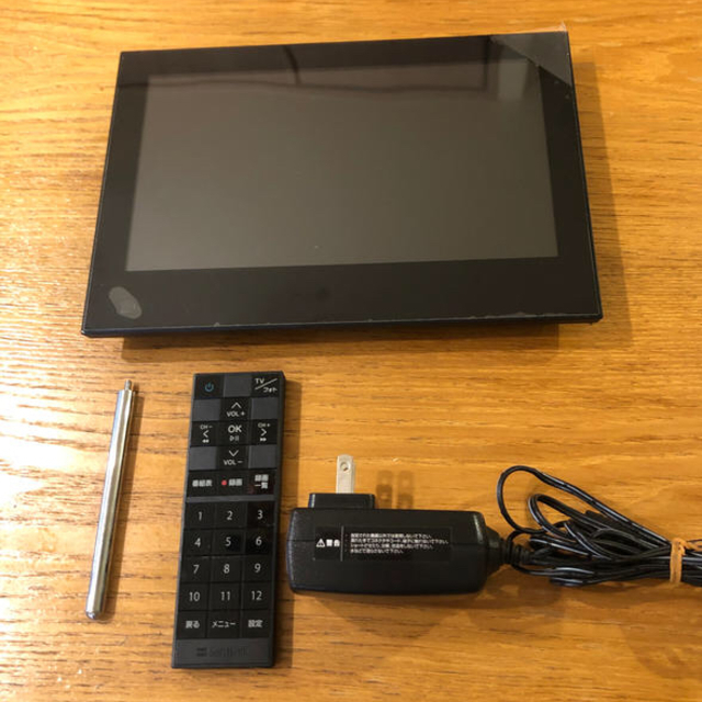 Softbank(ソフトバンク)の防水ポータブルテレビ ソフトバンク フォトビジョン hw202 改造済 全画面 スマホ/家電/カメラのテレビ/映像機器(テレビ)の商品写真