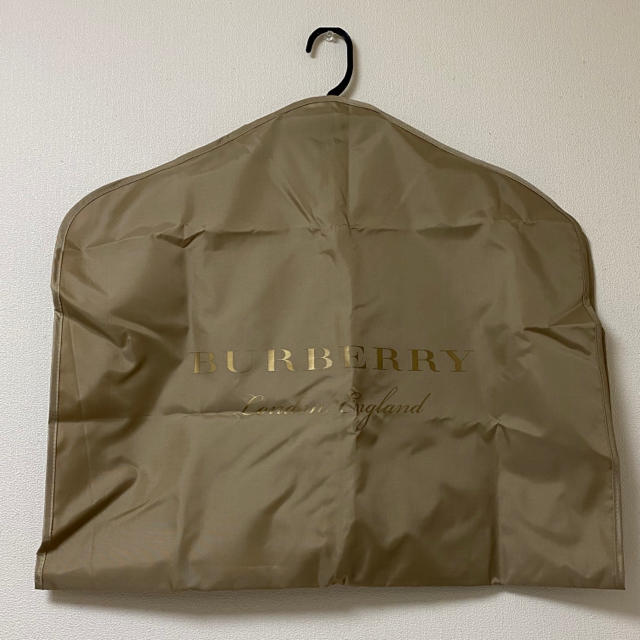 BURBERRY(バーバリー)の【非売品】バーバリー　ガーメントケース　カバー　未使用　Burberry メンズ メンズのスーツ(スーツジャケット)の商品写真