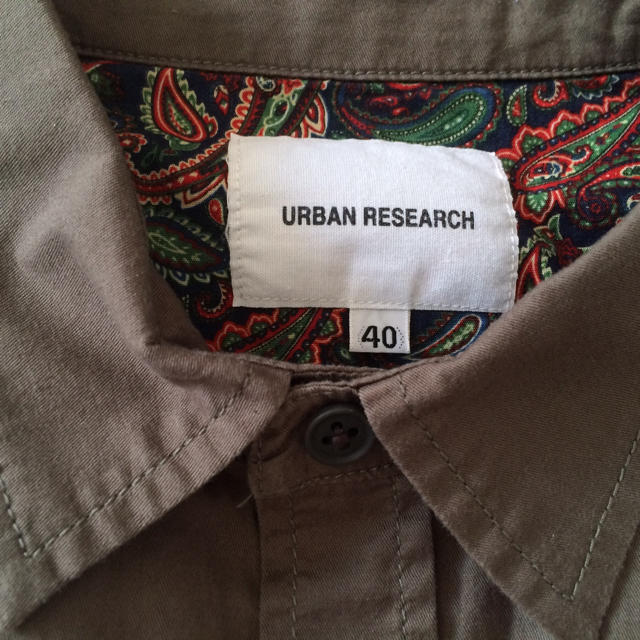 URBAN RESEARCH(アーバンリサーチ)のURBAN RESEARCH カーキ レディースのトップス(シャツ/ブラウス(長袖/七分))の商品写真