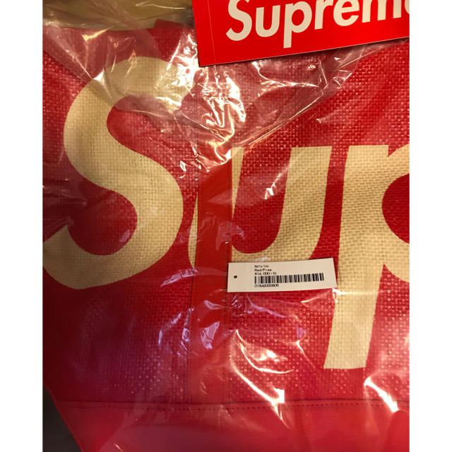 Supreme(シュプリーム)のsuprem トート　red メンズのバッグ(トートバッグ)の商品写真