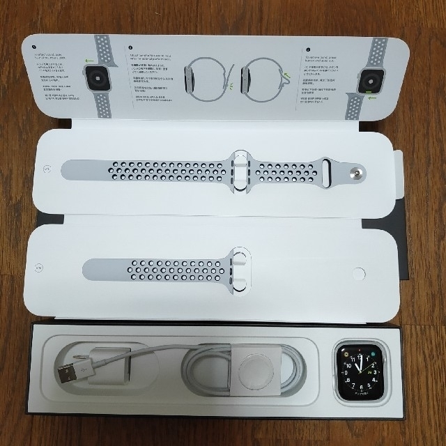 Apple Watch Series4 Nike+ 44mm シルバー GPS