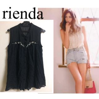 リエンダ(rienda)のrienda   パールビジューレースノースリーブシャツトップス(カットソー(半袖/袖なし))