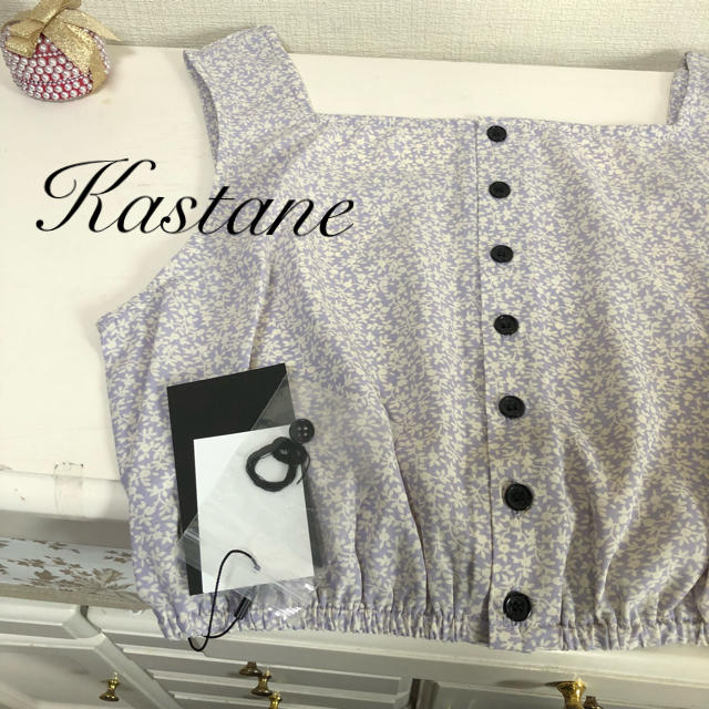 Kastane(カスタネ)の新品🍋¥5184【Kastane】花柄プリントビスチェ ノースリーブブラウス レディースのトップス(カットソー(半袖/袖なし))の商品写真