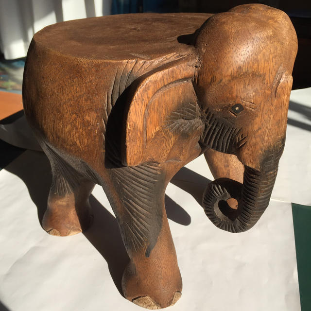 象さん 木彫り 置物 アンティーク 椅子 イス 木製 象