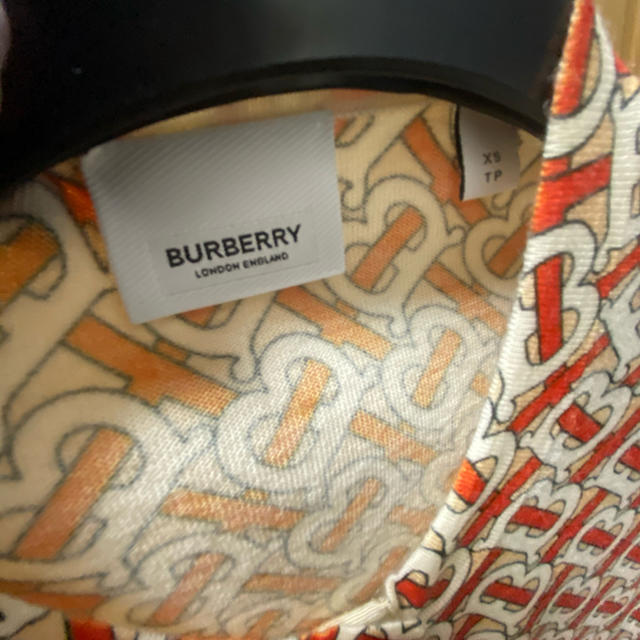 BURBERRY(バーバリー)の美品Burberryカーディガン レディースのトップス(カーディガン)の商品写真