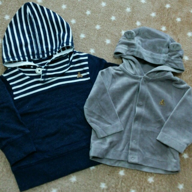 babyGAP(ベビーギャップ)のBABYGAPパーカー//6070 キッズ/ベビー/マタニティのベビー服(~85cm)(トレーナー)の商品写真