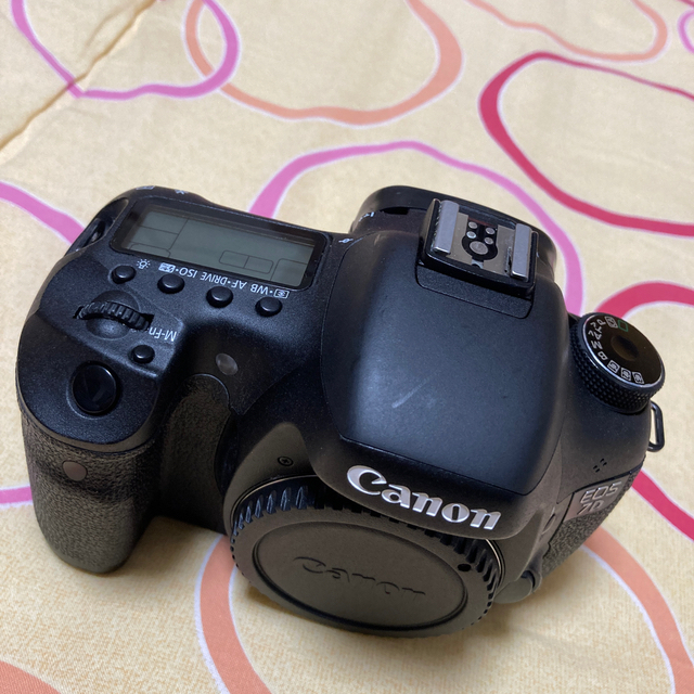 Canon(キヤノン)のCanon EOS 7D 本体 スマホ/家電/カメラのカメラ(デジタル一眼)の商品写真