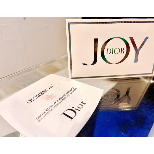 Christian Dior(クリスチャンディオール)のディオール ミスディオール ブルーミングブーケ ミニ コスメ/美容の香水(香水(女性用))の商品写真