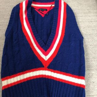 トミーヒルフィガー(TOMMY HILFIGER)のトミーヒルフィガー　ニット　ベスト(ベスト/ジレ)