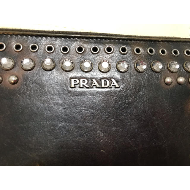 PRADA  長財布　キラキラストーン付き　スタッズ