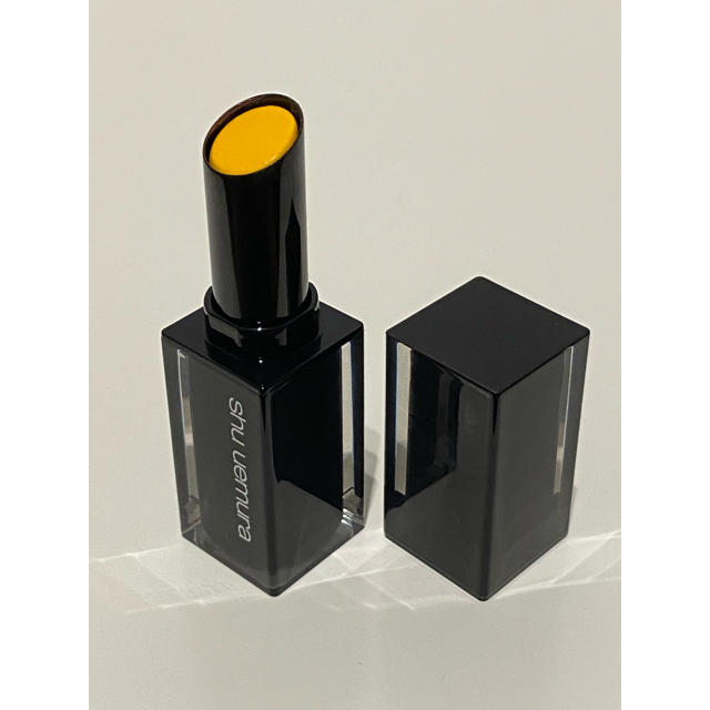 shu uemura(シュウウエムラ)のシュウウエムラ　ルージュ アンリミテッド　YELLOW コスメ/美容のベースメイク/化粧品(口紅)の商品写真