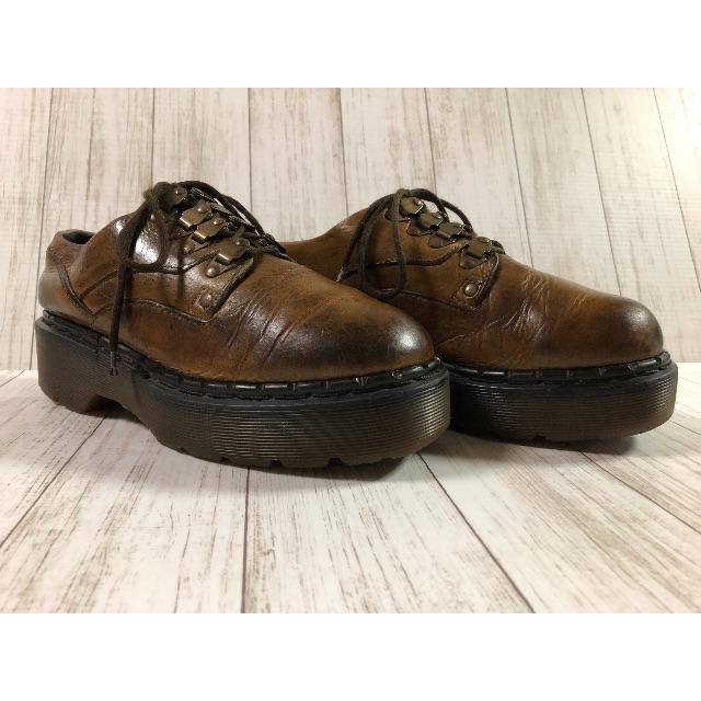 Dr.Martens(ドクターマーチン)の激レアモデル☆☆イングランド☆☆超厚底ソール ４フック レディースの靴/シューズ(ローファー/革靴)の商品写真