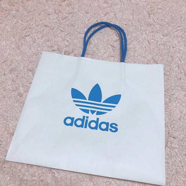 adidas(アディダス)のadidas ショッピング袋 レディースのバッグ(ショップ袋)の商品写真