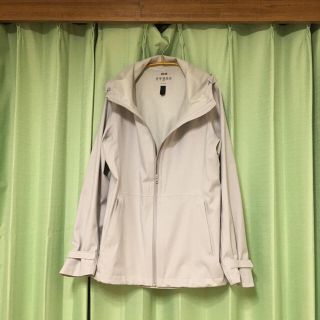 ユニクロ(UNIQLO)の⚠️ssk様専用。ブロックテックコート(レインコート)