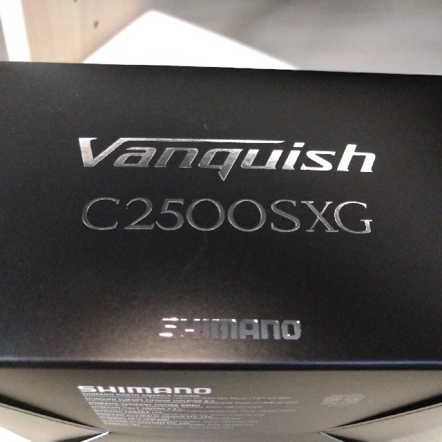 VANQUISH(ヴァンキッシュ)のシマノ ヴァンキッシュ C2500SXG スポーツ/アウトドアのフィッシング(リール)の商品写真