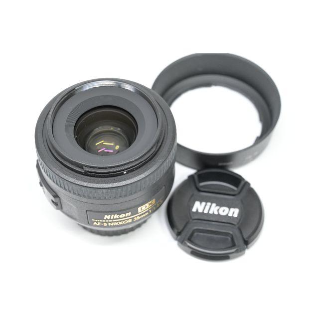 Nikon(ニコン)のAF-S DX NIKKOR 35mm f/1.8G ニコンDXフォーマット専用 スマホ/家電/カメラのカメラ(レンズ(単焦点))の商品写真