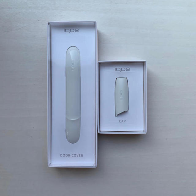 IQOS(アイコス)のiQOS 純正品キャップ ドアカバー メンズのファッション小物(タバコグッズ)の商品写真