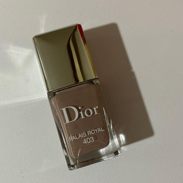 Christian Dior(クリスチャンディオール)のDIOR ヴェルニ 403 PALAIS ROYAL／パレロワイヤル コスメ/美容のネイル(マニキュア)の商品写真