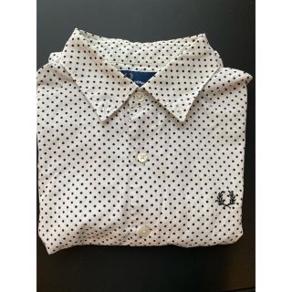 フレッドペリー(FRED PERRY)のFRED PERRY シャツ(シャツ)