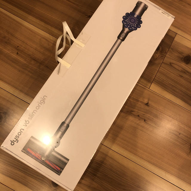 Dyson(ダイソン)の新品未使用品 dyson v6 slim origin スマホ/家電/カメラの生活家電(掃除機)の商品写真