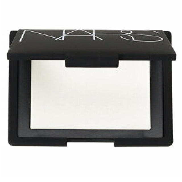 NARS(ナーズ)の値下げ【新品】NARS ライトリフレクティングセッティングパウダー プレストN コスメ/美容のベースメイク/化粧品(フェイスパウダー)の商品写真