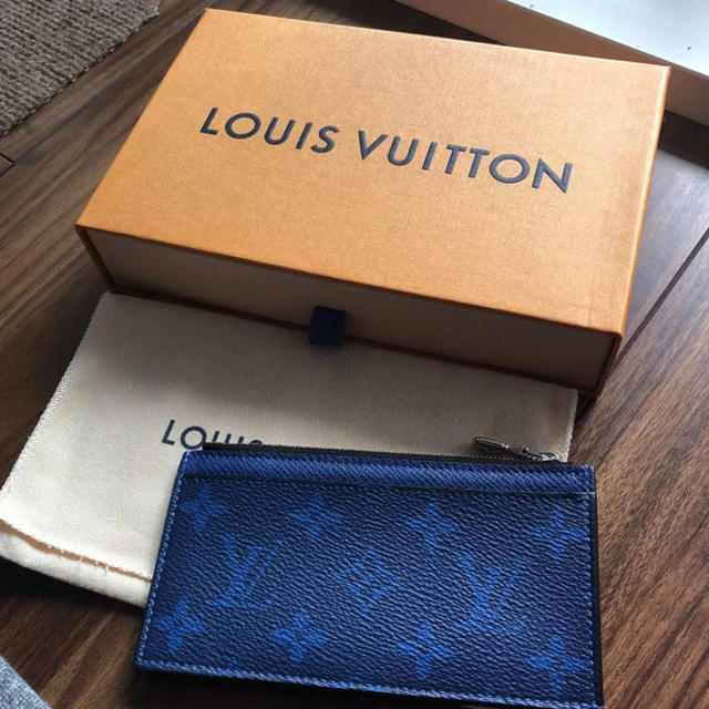 LOUIS VUITTON(ルイヴィトン)のヴィトン コインカード　ホルダー　コバルト　ブルー　M30270 メンズのファッション小物(折り財布)の商品写真