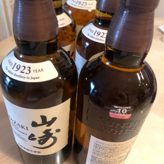 サントリー山崎ウイスキー700ml. 6セット サントリー山崎ウイスキー700ml. 6セット