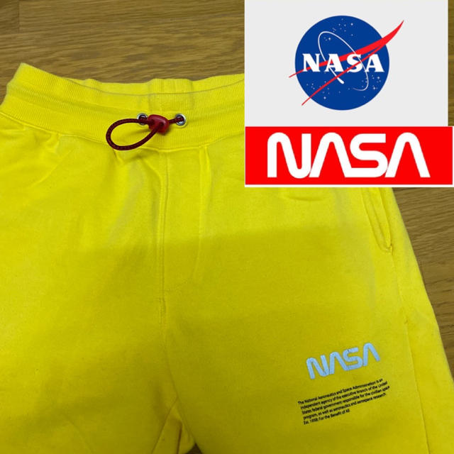 FOREVER 21(フォーエバートゥエンティーワン)のNASA スウェット　リフレクティブ　イエロー メンズのトップス(スウェット)の商品写真