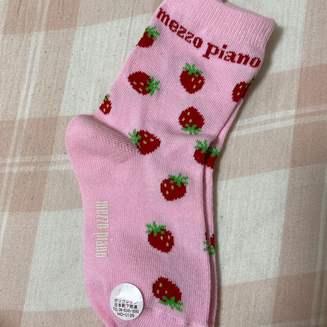 mezzo piano(メゾピアノ)のメゾピアノ靴下2足組　再値下げ！ キッズ/ベビー/マタニティのこども用ファッション小物(靴下/タイツ)の商品写真