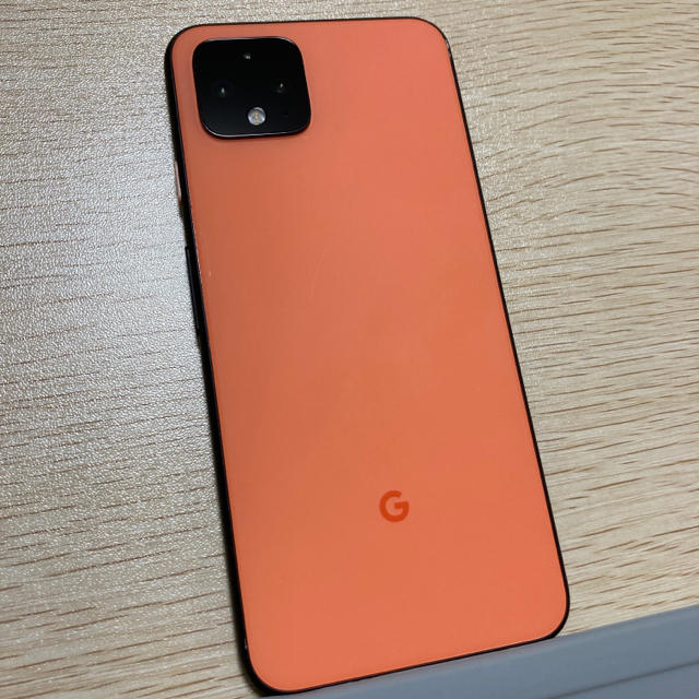 ANDROID(アンドロイド)のGoogle Pixel 4 64GB Oh So Orange 国内版 スマホ/家電/カメラのスマートフォン/携帯電話(スマートフォン本体)の商品写真