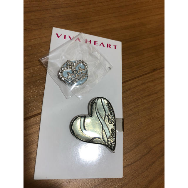 VIVA HEART(ビバハート)のVIVAHEART サンバイザー ゴルフ ハートマーカー付 スポーツ/アウトドアのゴルフ(その他)の商品写真