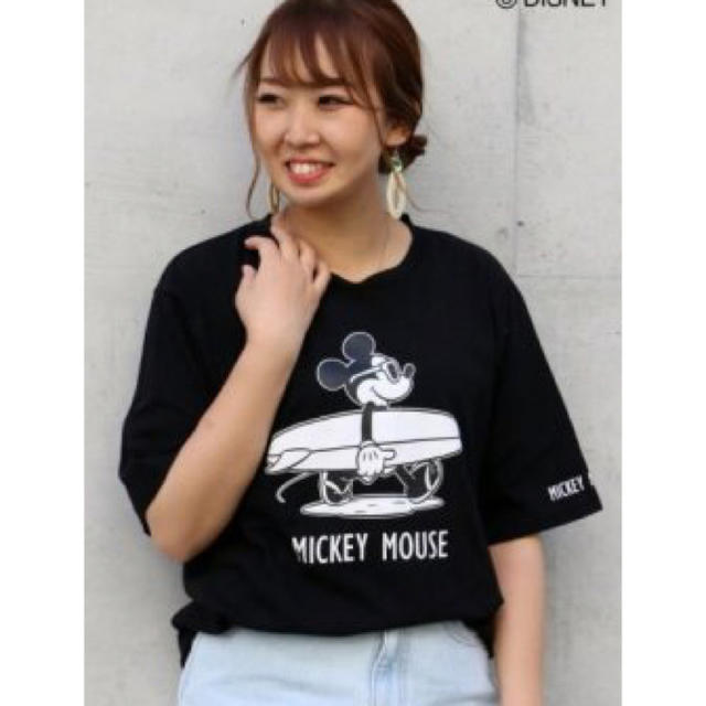 VENCE EXCHANGE(ヴァンスエクスチェンジ)のサーフミッキーTシャツ レディースのトップス(Tシャツ(半袖/袖なし))の商品写真