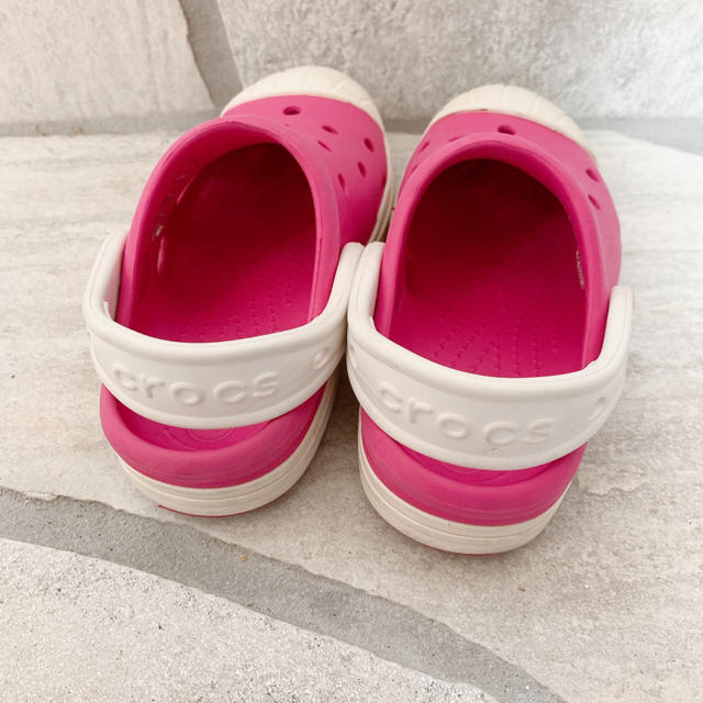 crocs(クロックス)のクロックス　サンダル　C7（15センチ） キッズ/ベビー/マタニティのキッズ靴/シューズ(15cm~)(サンダル)の商品写真