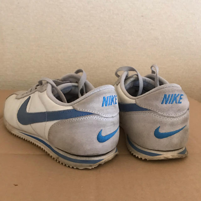 NIKE(ナイキ)のNIKE.SNEAKER.CORTEZ US8.5 メンズの靴/シューズ(スニーカー)の商品写真