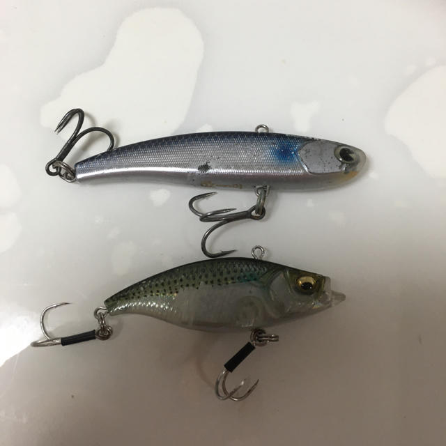 Megabass(メガバス)のアイマ　コウメ70 メガバス カットバイブ55 スポーツ/アウトドアのフィッシング(ルアー用品)の商品写真