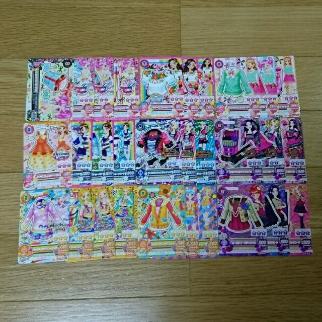 アイカツ ノーマル 2016第2弾 エンタメ/ホビーのトレーディングカード(Box/デッキ/パック)の商品写真