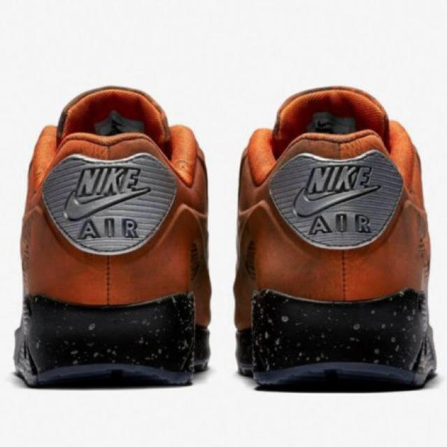 NIKE(ナイキ)のNIKE AIR MAX 90 QS MARS LANDING 【27cm】 メンズの靴/シューズ(スニーカー)の商品写真