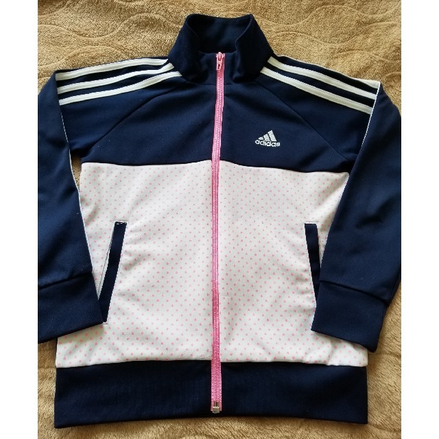 adidas(アディダス)の130 adidas　ジャージ キッズ/ベビー/マタニティのキッズ服女の子用(90cm~)(ジャケット/上着)の商品写真