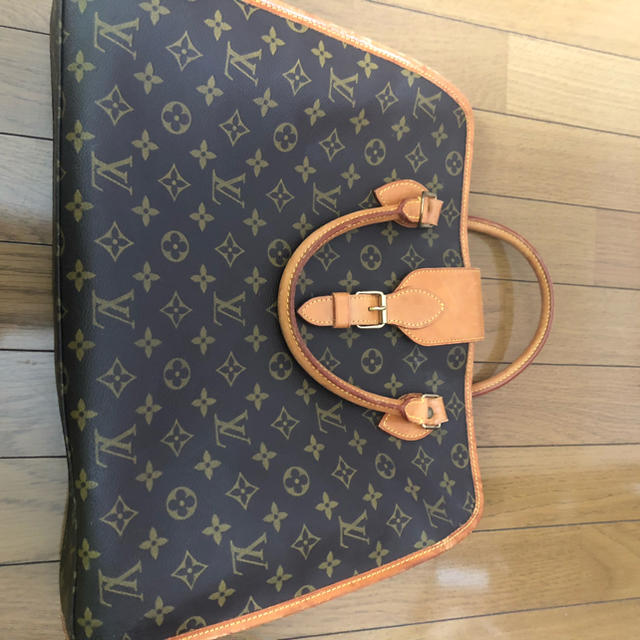 LOUIS VUITTON(ルイヴィトン)のLVバック レディースのバッグ(ハンドバッグ)の商品写真