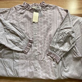 サマンサモスモス(SM2)のレース切替ワンピース　ラベンダー　新品未使用タグ付き(ロングワンピース/マキシワンピース)