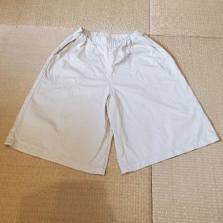 ユニクロ(UNIQLO)のUNIQLO　夏用　ハーフパンツ　ガウチョパンツ(パンツ/スパッツ)