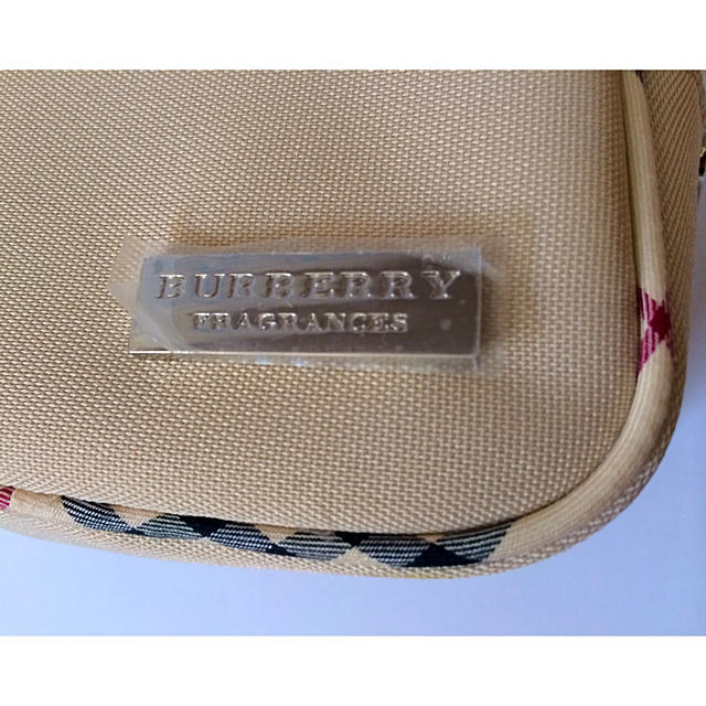 BURBERRY(バーバリー)のバーバリーのコスメポーチ レディースのファッション小物(ポーチ)の商品写真