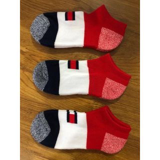 トミーヒルフィガー(TOMMY HILFIGER)の新品ミーヒルフィガーTOMMY HILFIGERレディースソックス3足セット32(ソックス)