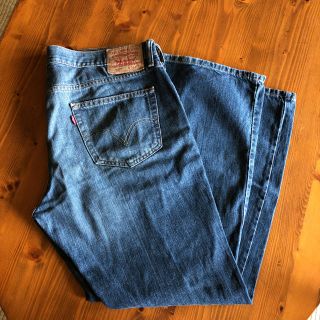 リーバイス(Levi's)のリーバイス デニム ジーンズ　RELAXED STRAIGHT 36x30(デニム/ジーンズ)