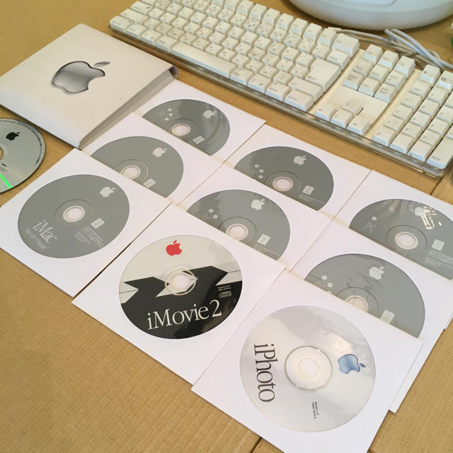 Apple - 売切価格【初期化済・完動品】希少 iMac G4 15インチ Apple - 売切価格【初期化済・完動品】希少 iMac G4 15インチ