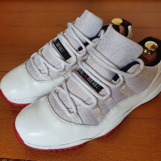 ナイキ(NIKE)のAIR JORDAN 11 RETRO LOW  　US10.5(スニーカー)